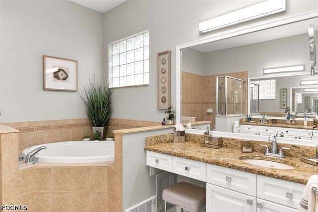 14610 Laguna DR, Fort Myers, FL 33908