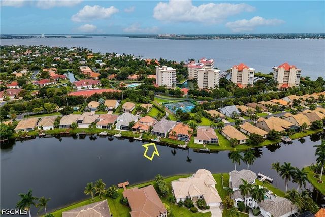 14610 Laguna DR, Fort Myers, FL 33908