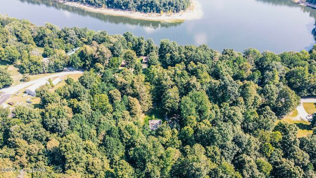 731 Camp Greenshores Ln, Mcdaniels, KY 40152