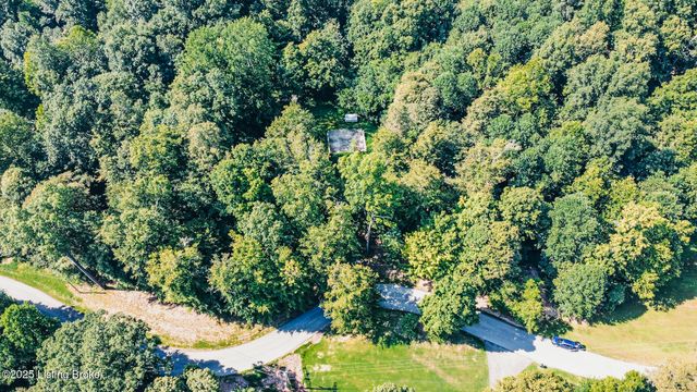 731 Camp Greenshores Ln, Mcdaniels, KY 40152