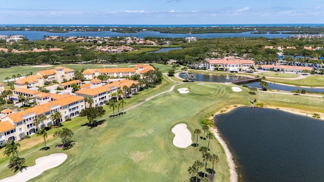 5520 E Harbor Village Drive 101, Vero Beach, FL 32967