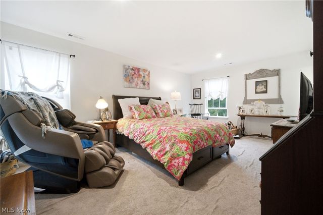 1724 Muirfield Lane, Painesville Twp, OH 44077