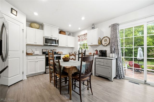 1724 Muirfield Lane, Painesville Twp, OH 44077