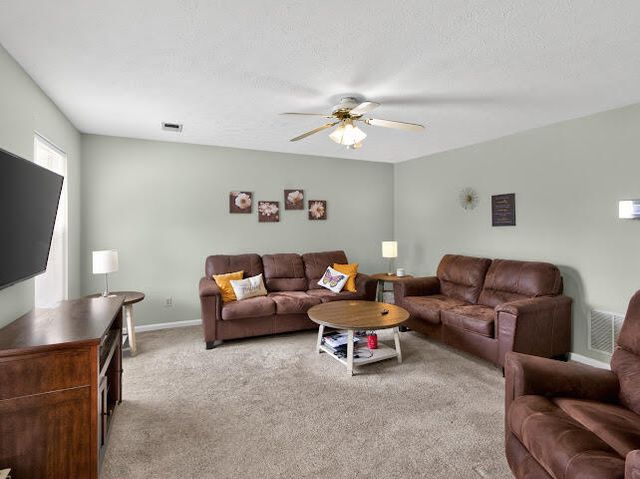 502 Tecumseh Trail A, Versailles, KY 40383