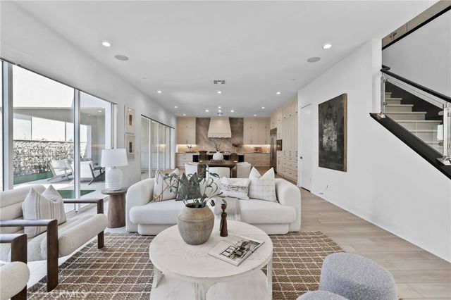 121 Sweet Juniper, Lake Forest, CA 92630