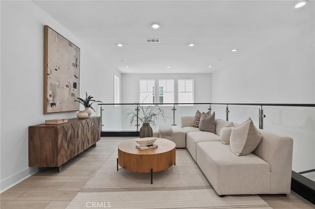 121 Sweet Juniper, Lake Forest, CA 92630