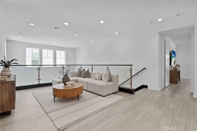 121 Sweet Juniper, Lake Forest, CA 92630