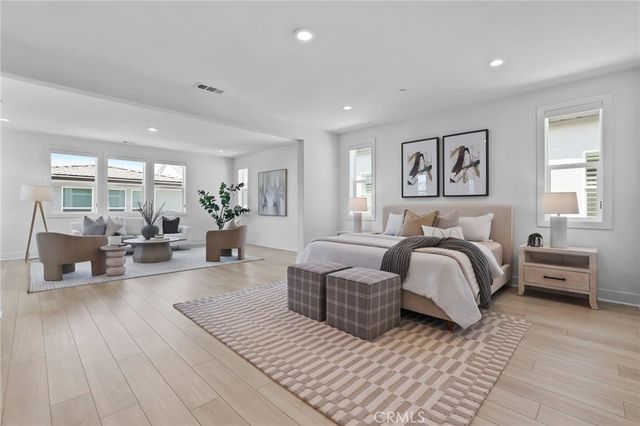 121 Sweet Juniper, Lake Forest, CA 92630