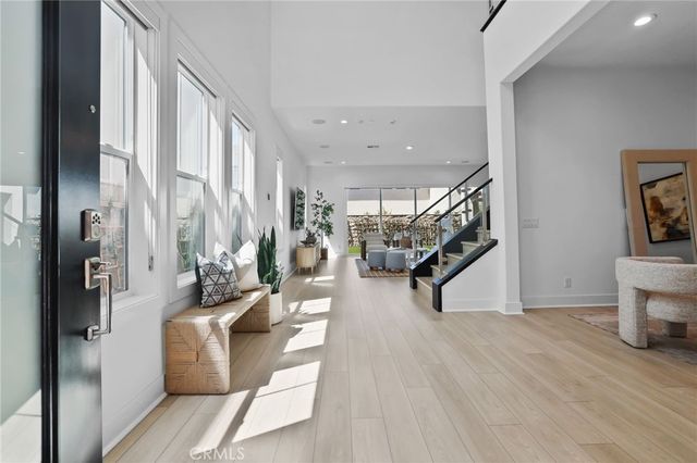 121 Sweet Juniper, Lake Forest, CA 92630
