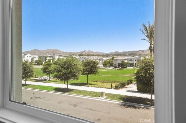 121 Sweet Juniper, Lake Forest, CA 92630