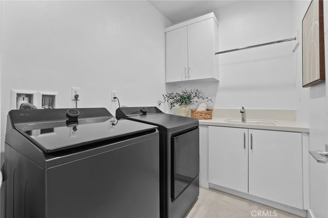 121 Sweet Juniper, Lake Forest, CA 92630