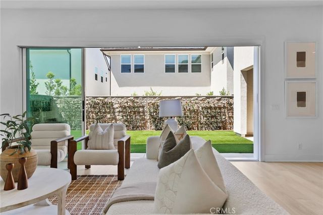 121 Sweet Juniper, Lake Forest, CA 92630