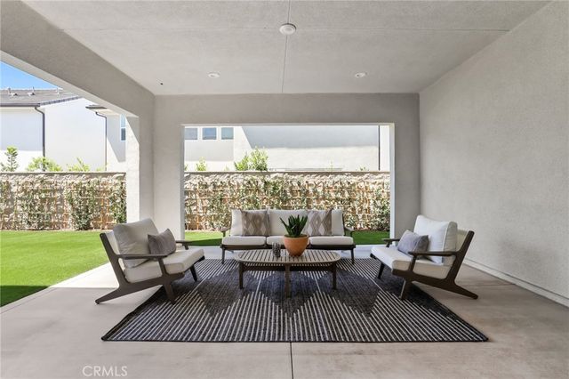 121 Sweet Juniper, Lake Forest, CA 92630