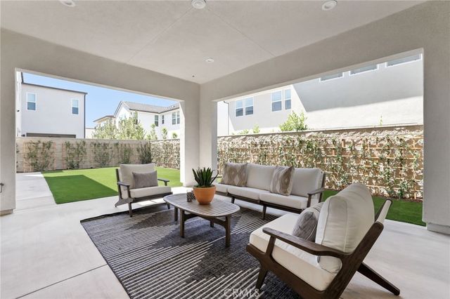 121 Sweet Juniper, Lake Forest, CA 92630
