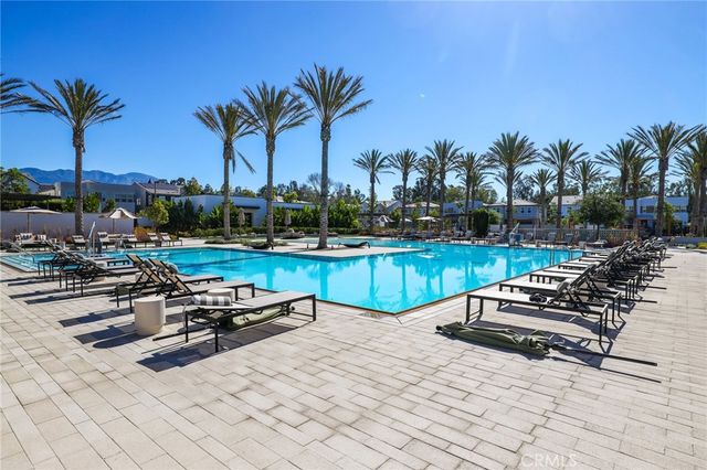 121 Sweet Juniper, Lake Forest, CA 92630
