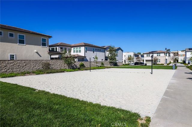 121 Sweet Juniper, Lake Forest, CA 92630