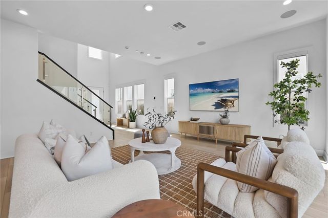 121 Sweet Juniper, Lake Forest, CA 92630