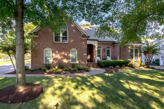 449 Tinnan Ave, Franklin, TN 37067