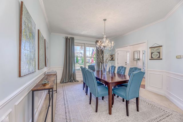 6867 W Thornebush Drive, Mccordsville, IN 46055