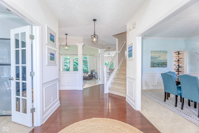 6867 W Thornebush Drive, Mccordsville, IN 46055