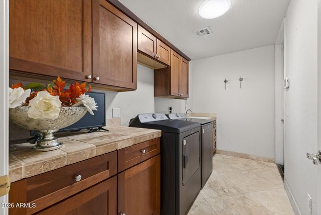 1343 E LUPINE Avenue, Phoenix, AZ 85020