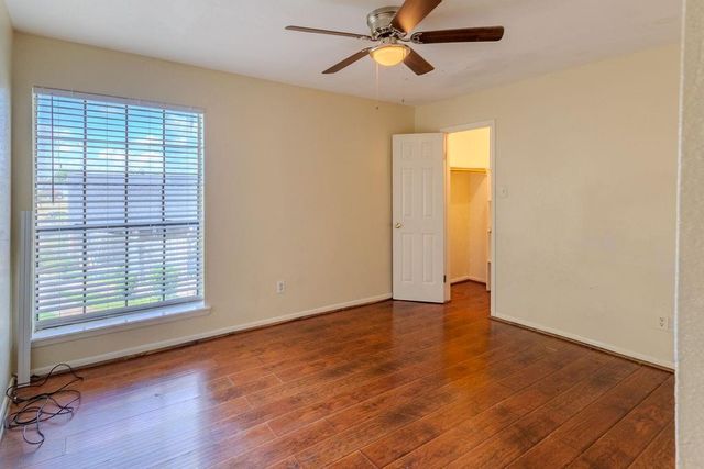 9090 S Braeswood Boulevard 60, Houston, TX 77074