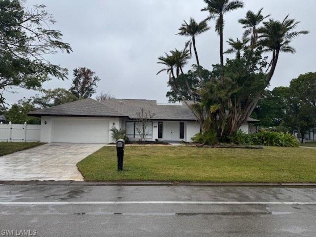 1540 Whiskey Creek DR, Fort Myers, FL 33919