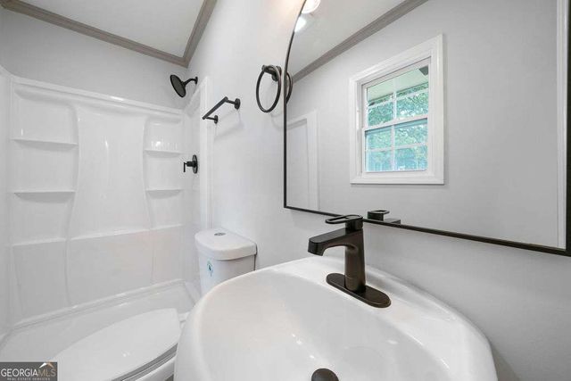 146 W Wedgewood Circle, Newnan, GA 30263