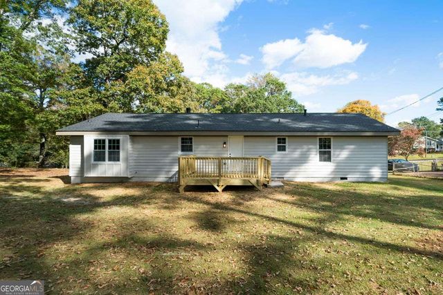 146 W Wedgewood Circle, Newnan, GA 30263