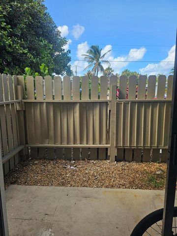 3222 E Marine Drive 1, Pompano Beach, FL 33062