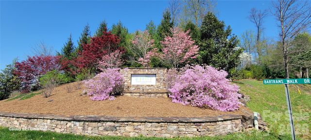 11 Franklin Trace Drive 15, Asheville, NC 28804