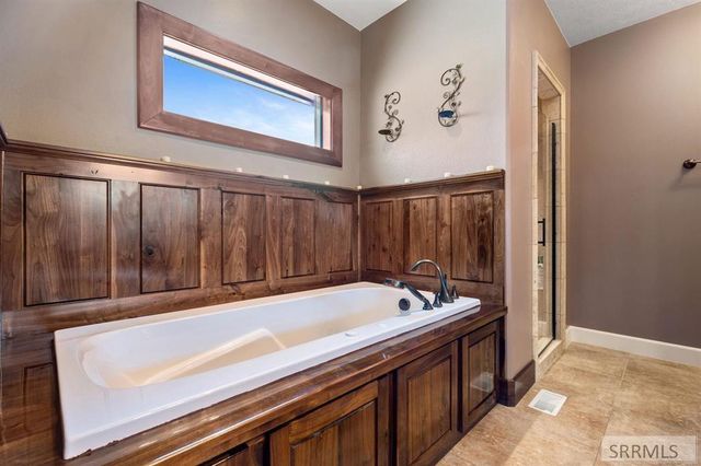 183 W 265 N, Blackfoot, ID 83221