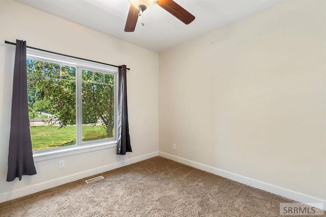 183 W 265 N, Blackfoot, ID 83221