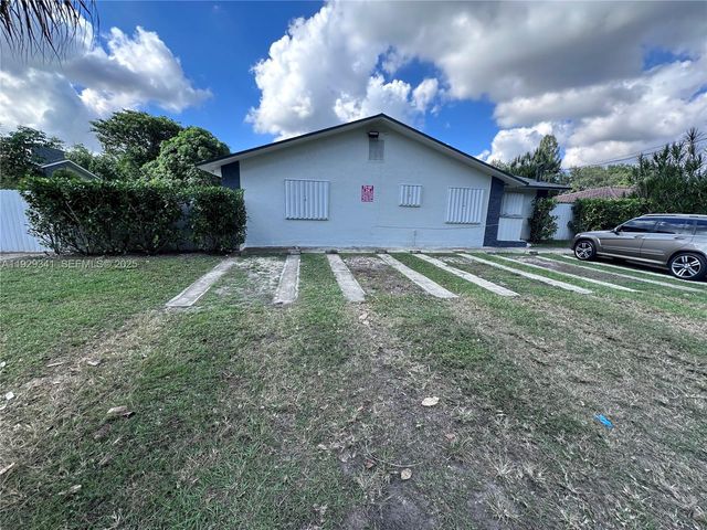 15720 NW 44th Ct 15720, Miami Gardens, FL 33054