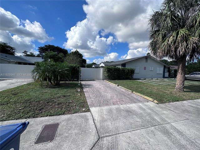 15720 NW 44th Ct 15720, Miami Gardens, FL 33054