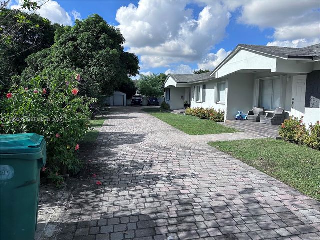 15720 NW 44th Ct 15720, Miami Gardens, FL 33054