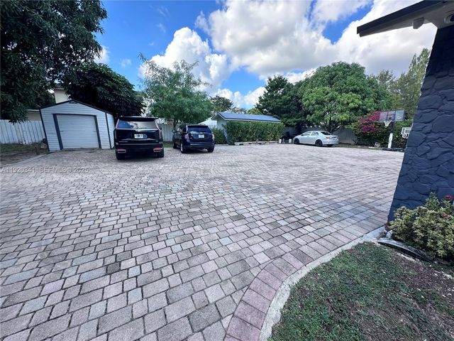 15720 NW 44th Ct 15720, Miami Gardens, FL 33054