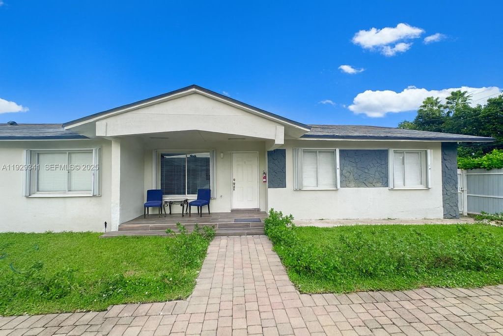 15720 NW 44th Ct 15720, Miami Gardens, FL 33054