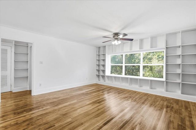 1621 E UNIVERSITY AVENUE, Gainesville, FL 32641