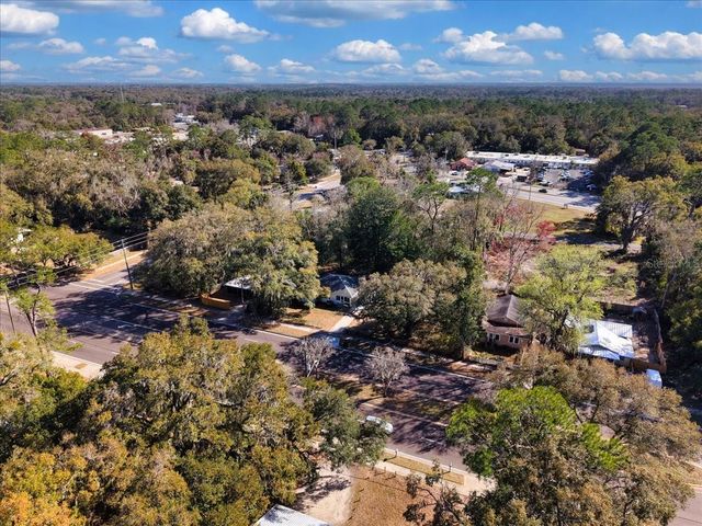 1621 E UNIVERSITY AVENUE, Gainesville, FL 32641