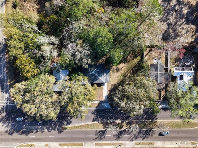 1621 E UNIVERSITY AVENUE, Gainesville, FL 32641