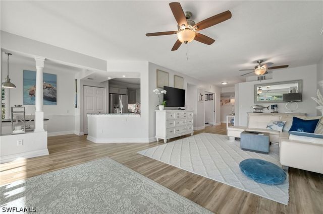 6855 Satinleaf RD S 103, Naples, FL 34109