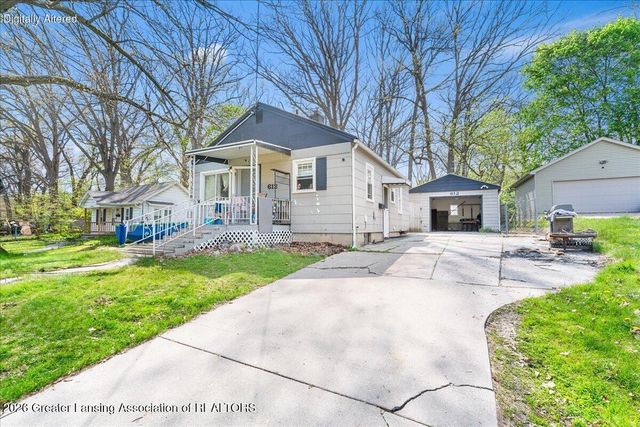 612 Leslie Street, Lansing, MI 48912