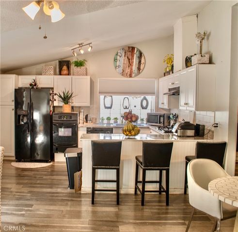 12122 Bradford Place, Granada Hills, CA 91344