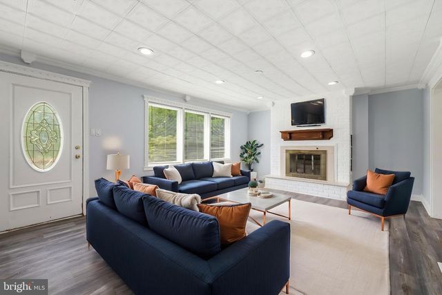 4217 CHESTNUT GROVE RD, Keedysville, MD 21756
