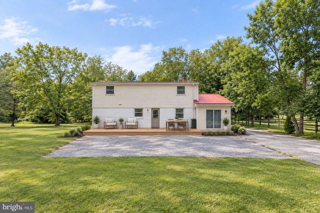 4217 CHESTNUT GROVE RD, Keedysville, MD 21756