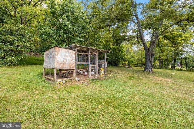 4217 CHESTNUT GROVE RD, Keedysville, MD 21756
