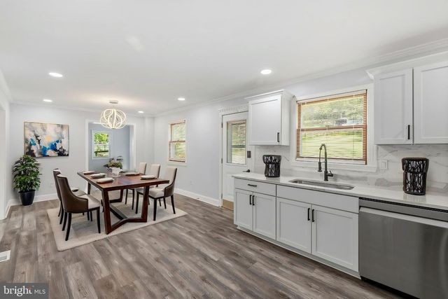 4217 CHESTNUT GROVE RD, Keedysville, MD 21756