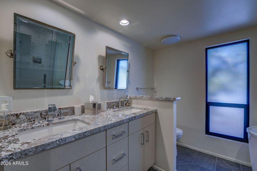 Image 34 of property listing at 1049 N BOULDER Drive, Carefree, AZ 85377