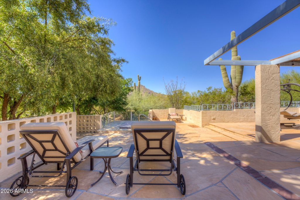 Image 51 of property listing at 1049 N BOULDER Drive, Carefree, AZ 85377